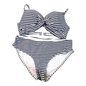 NipTuck Swim Womens Striped Bikini Set US 8 / CAN 10 Navy BLue White Nautical